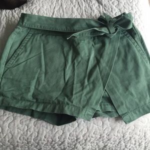 Vineyard vines skirt green